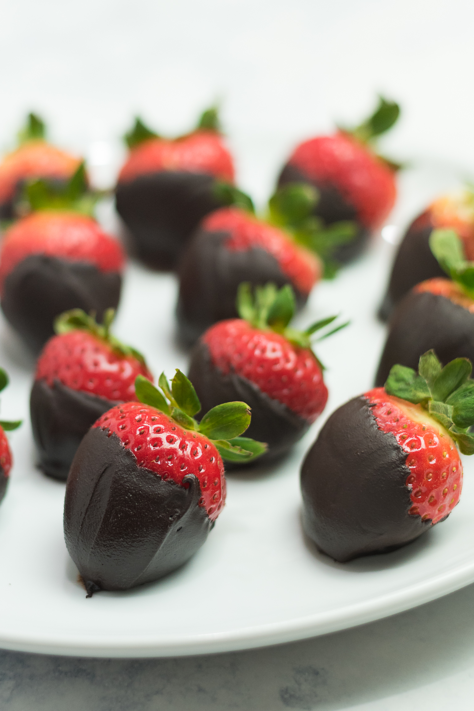 Chocolate Covered Strawberries - Laurie Bakke's Kitchen